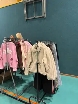 Kleding, accessoires en speelgoedbeurs! Eextahal Sport en Events Scheemda