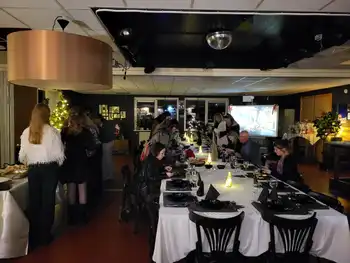 Buffet voor afdelingmedewerkers OZG Scheemda. Eextahal Sport en Events Scheemda