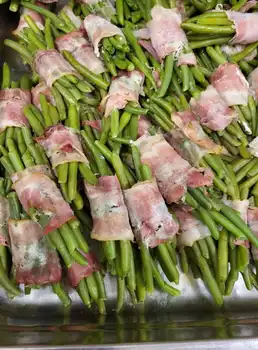 Buffet voor afdelingmedewerkers OZG Scheemda. Eextahal Sport en Events Scheemda